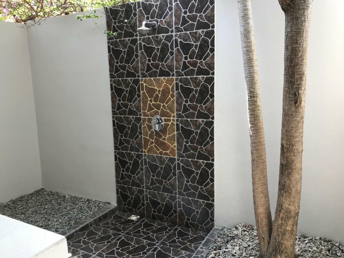 Jannah Homestay Gili Air Extérieur photo