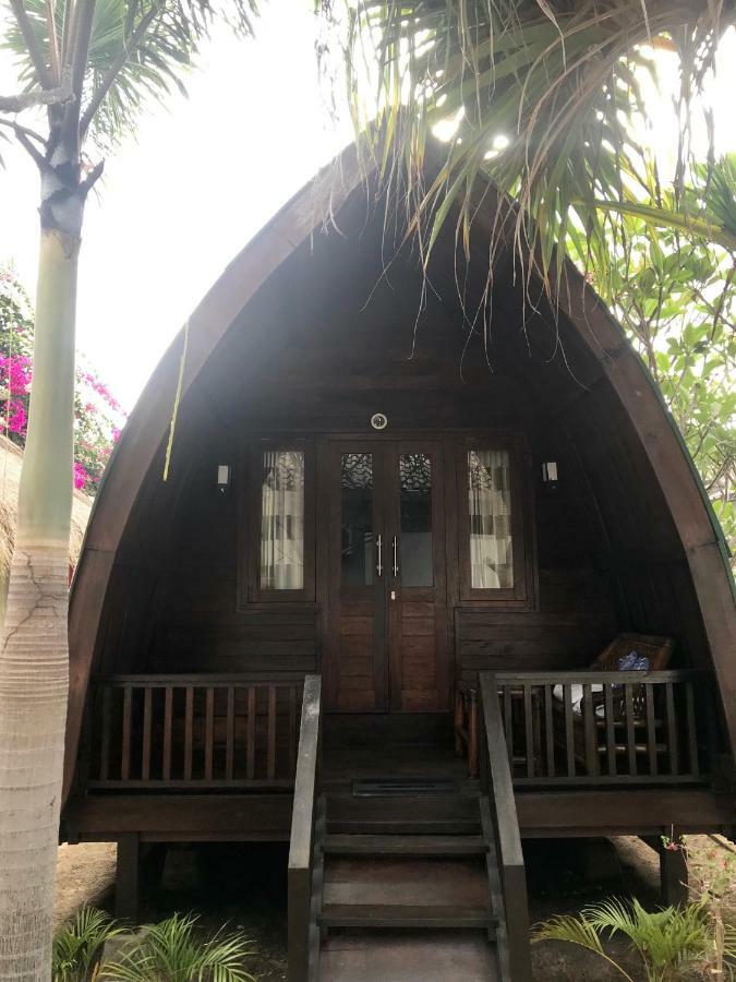 Jannah Homestay Gili Air Extérieur photo